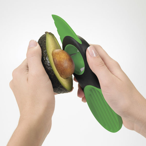 Easy 3-in-1 Avocado Slicer-KaboodleWorld